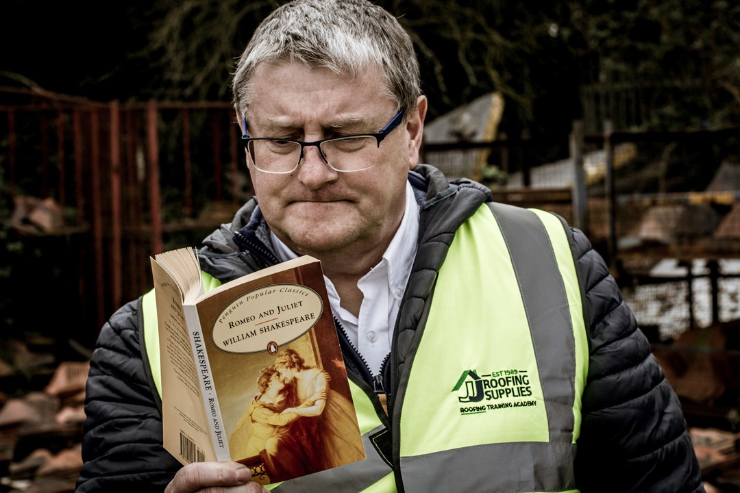 Steve Wells reading Romeo and Juliet on World Poetry Day