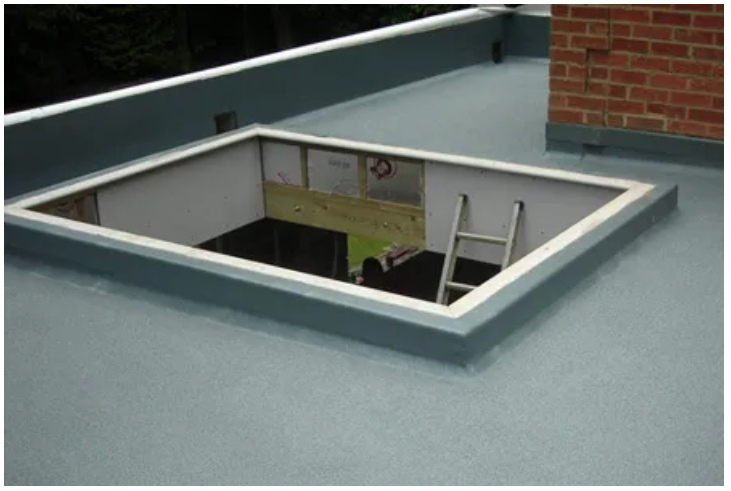 Skylight upstand