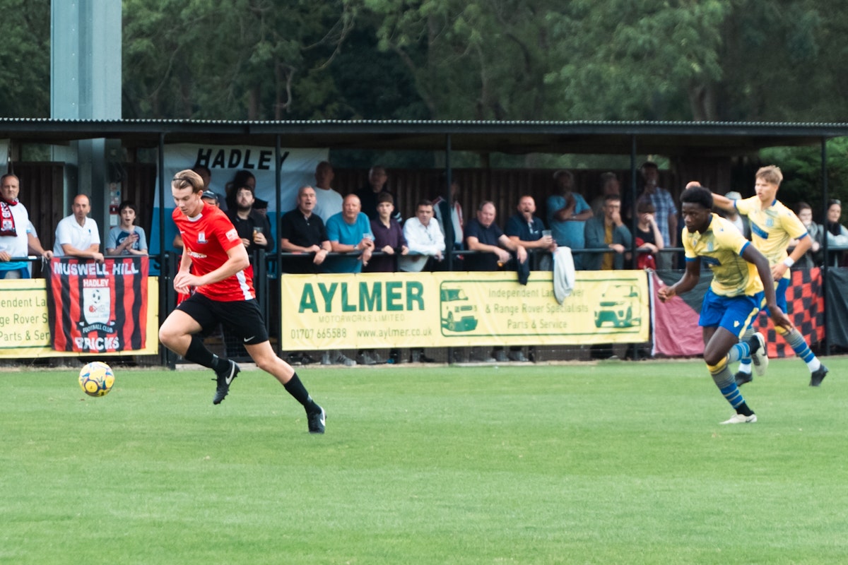 Hadley FC vs Grays Athletic FA Trophy 24-25 Picture 6