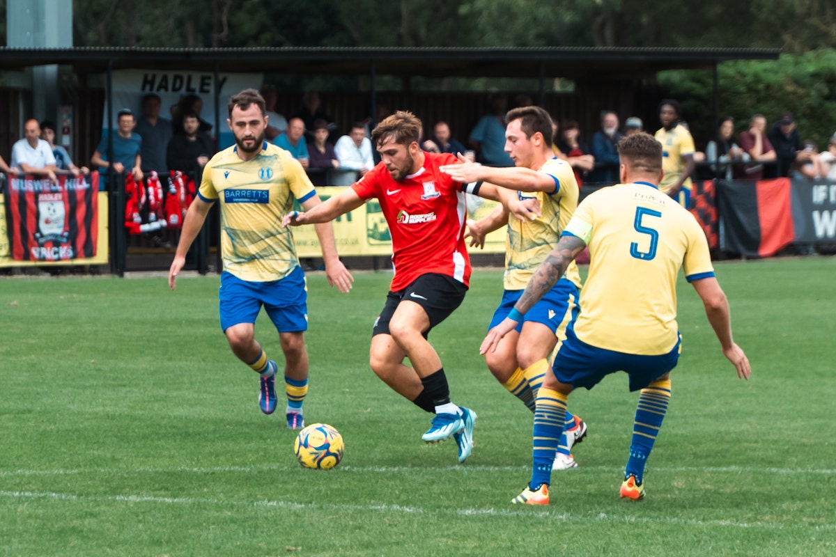 Hadley FC vs Grays Athletic FA Trophy 24-25 Picture 2