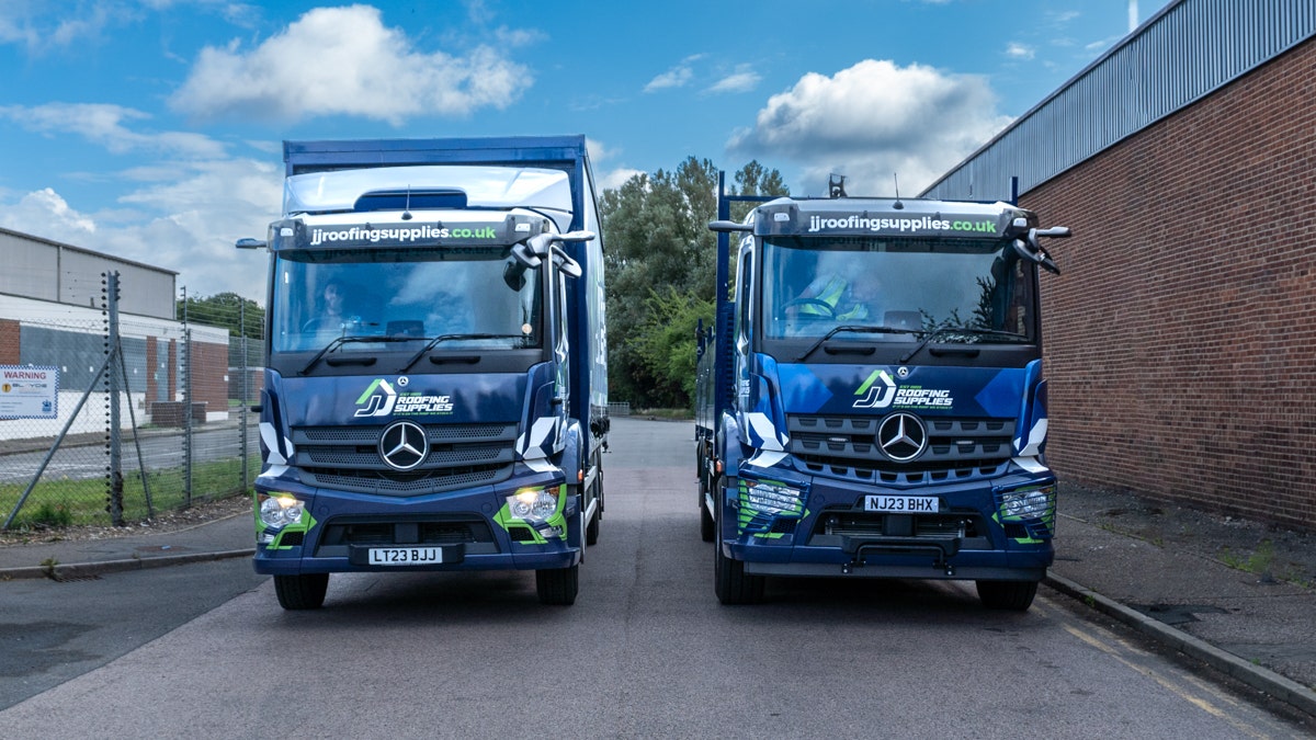 JJ Roofing Supplies Mercedes Crane Dropside 2023 side by side with our recent Curtain Side