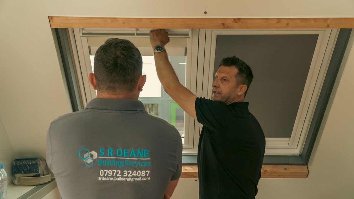 Velux 2in1 Roof Window Roadshow JJ Roofing Supplies